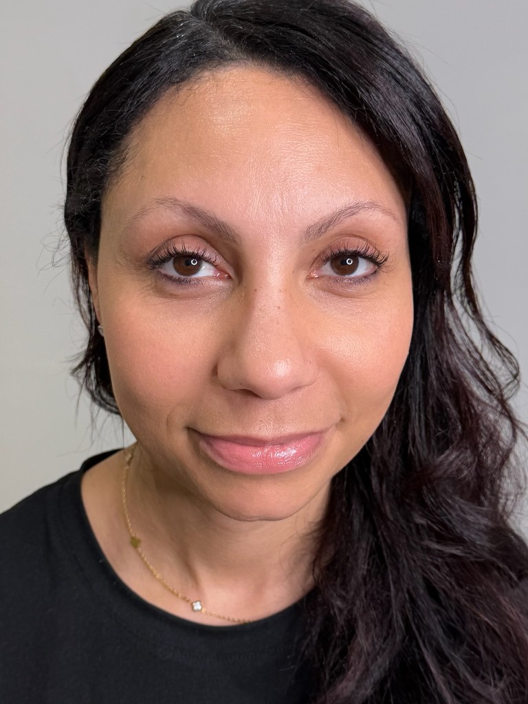 Eyebrows before permanent makeup — sparse natural brows